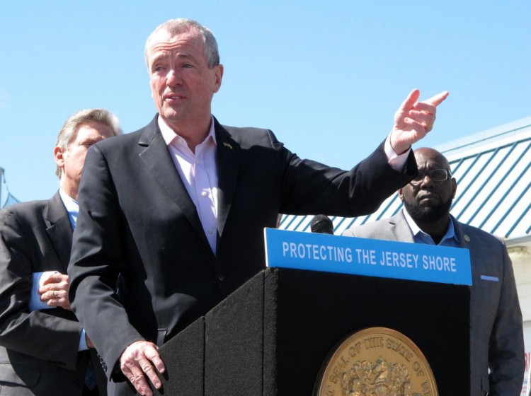 Murphy at the STOP Act bill signing